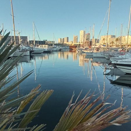 Wonderful Boat For Families And Friends Hotel Sant Adria de Besos Exterior foto